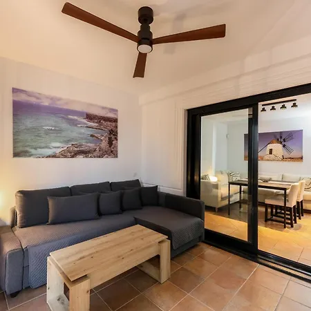 Semesterbostad Holaola Highclass Townhouse *