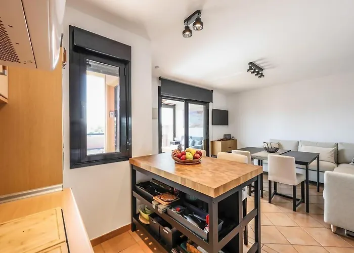 Holaola Highclass Townhouse 펜션 *