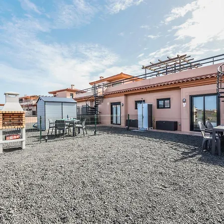 Holaola Highclass Townhouse Nyaraló *